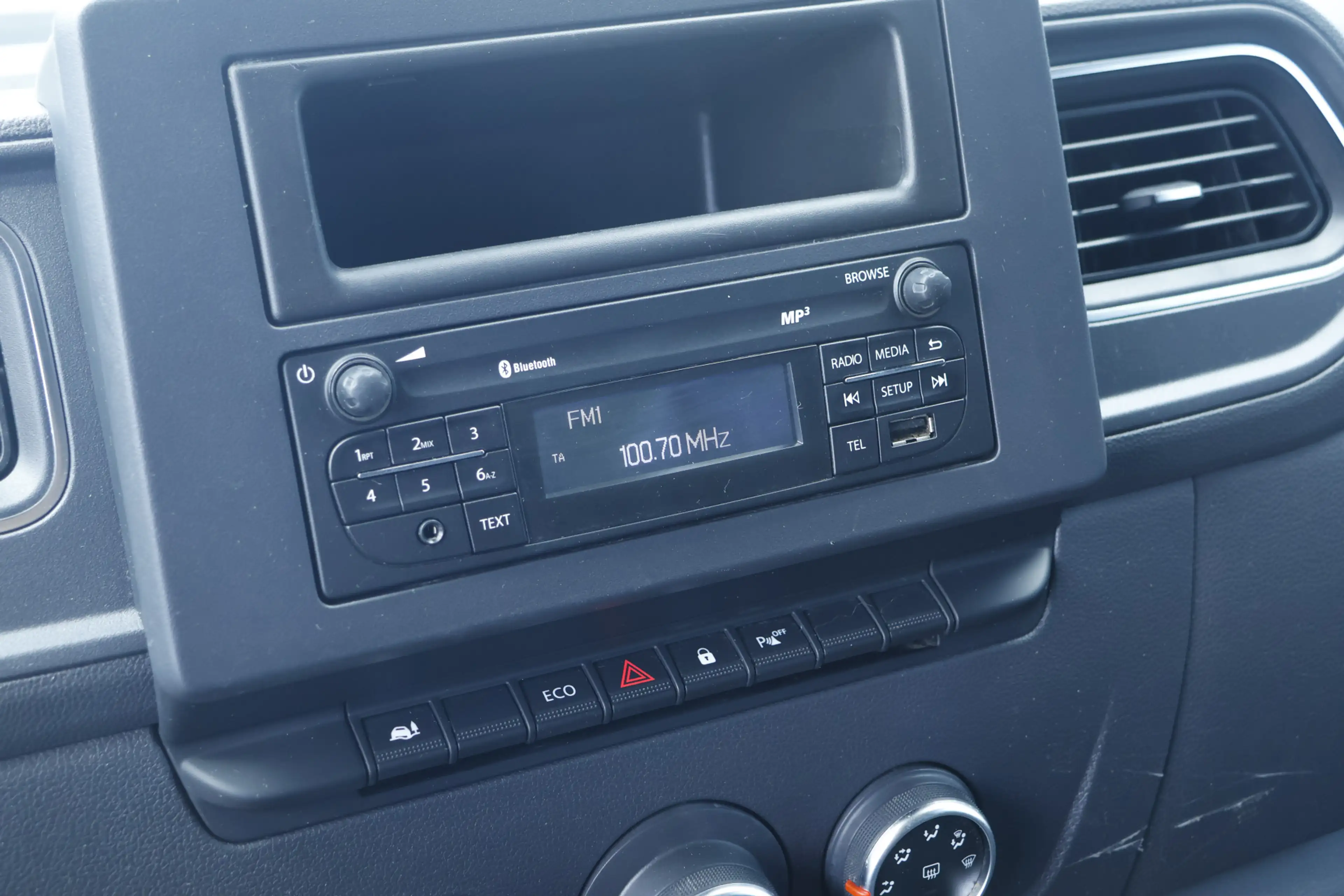 Opel Movano 2.3 Turbo L2H2 / Airco / Bluetooth / Cruisecontrol — photo 8