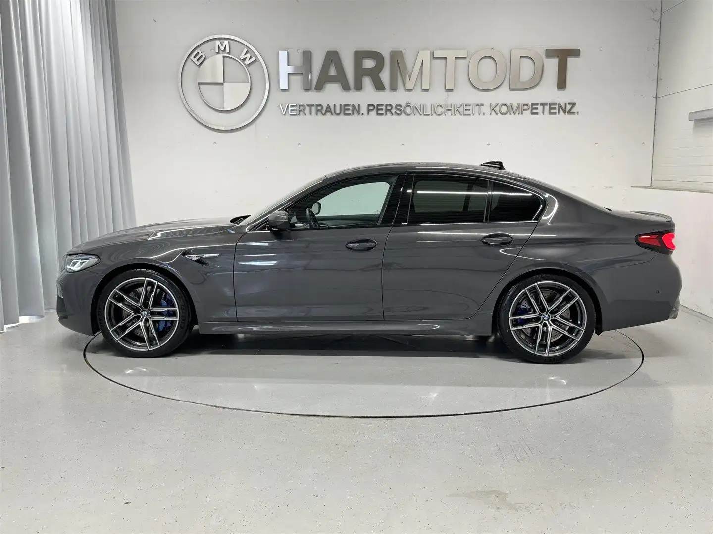 BMW M5 Grijs - 2