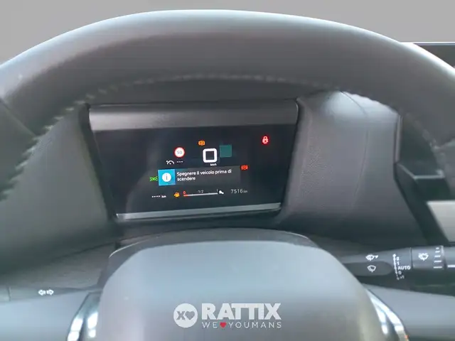 Citroen C4 view 9