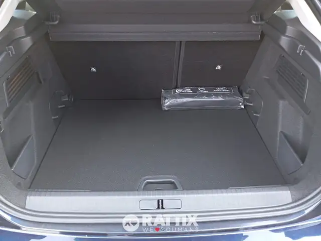 Citroen C4 view 5