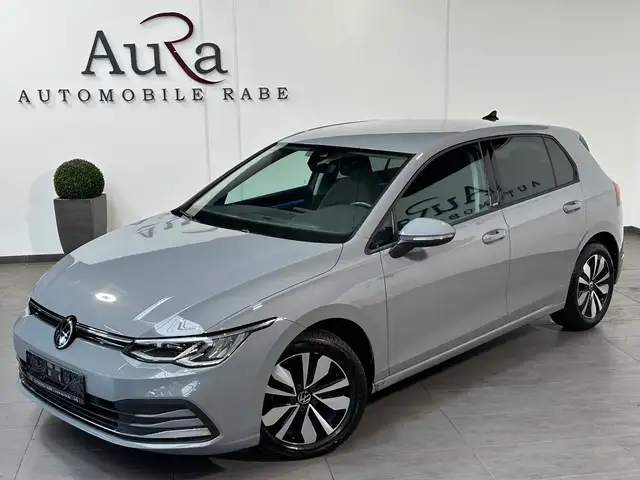 Volkswagen Golf view 2