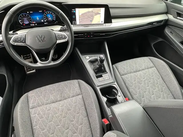 Volkswagen Golf view 13