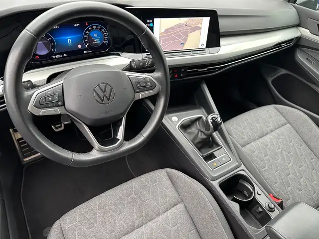 Volkswagen Golf view 9