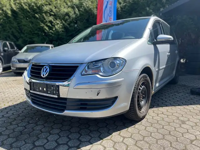 Volkswagen Touran Trendline 7 SITZER