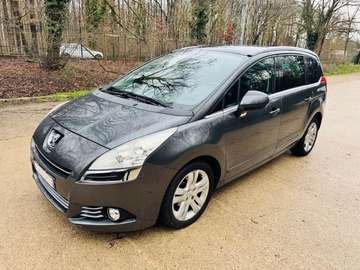 1.6 HDI 112 PREMIUM PACK 7 Places