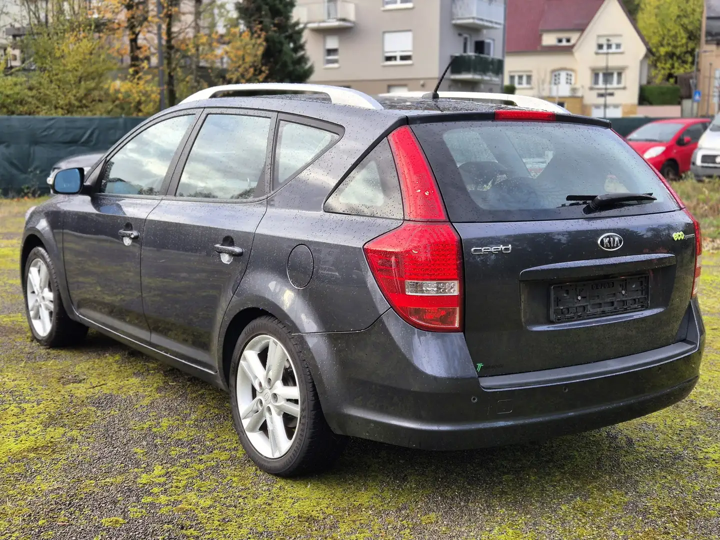 Kia Ceed SW / cee'd SW 1.6 CRDi Spirit Gris - 2