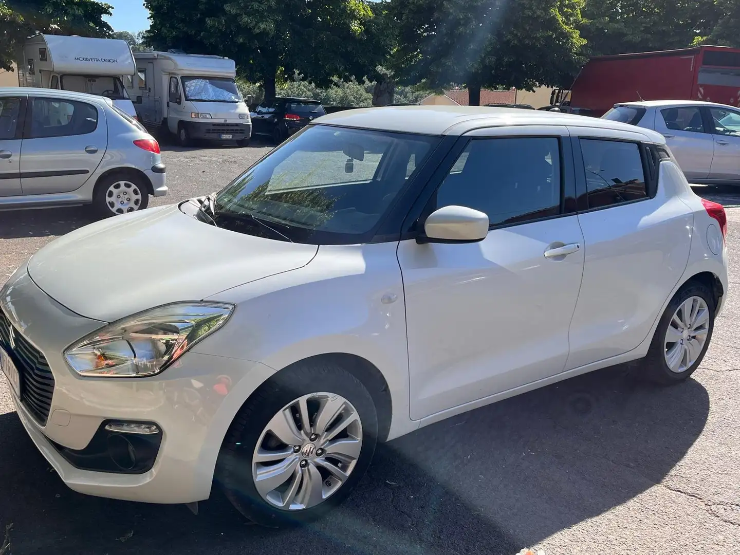 Suzuki Swift Swift VI 2017 1.2 dualjet Cool 2wd Bianco - 1