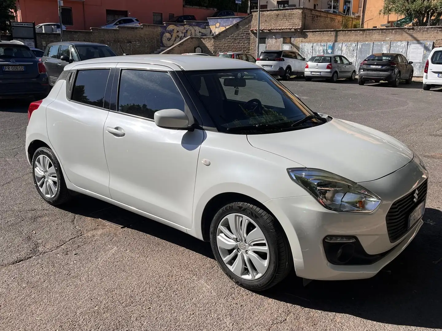 Suzuki Swift Swift VI 2017 1.2 dualjet Cool 2wd Bianco - 2