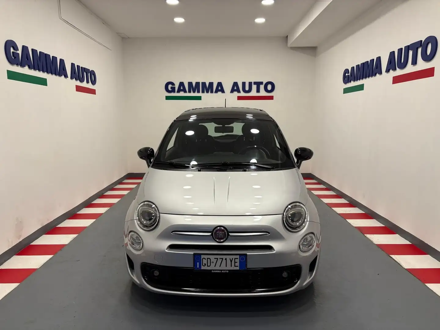 Fiat 500 SPORT 1.0 HYBRID 70CV TETTO APRIBILE KM 33.000 IVA Zilver - 1