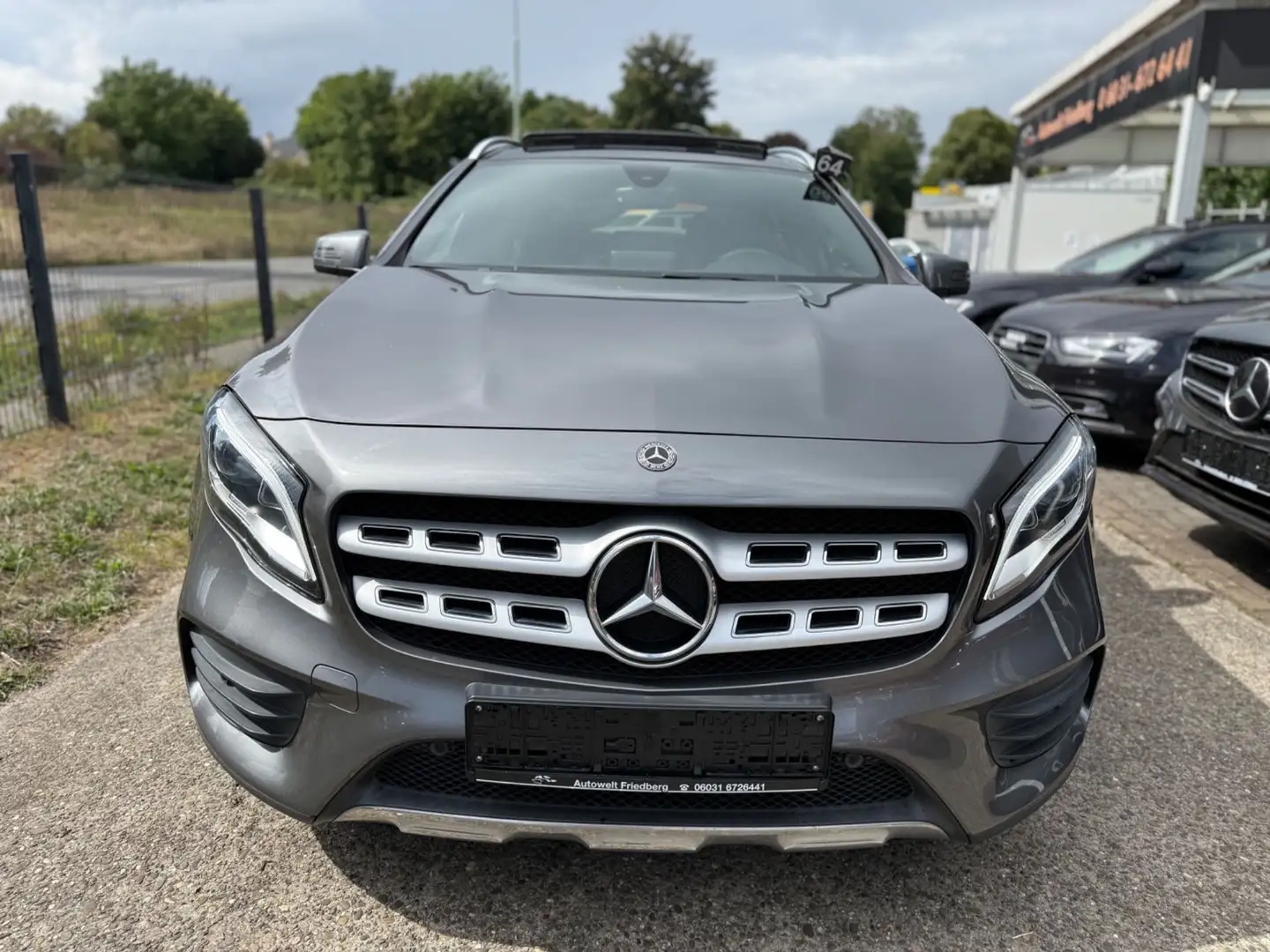 Mercedes-Benz GLA 250 AMG Line 4Matic PANO/KAMERA/GARANTIE Gris - 2