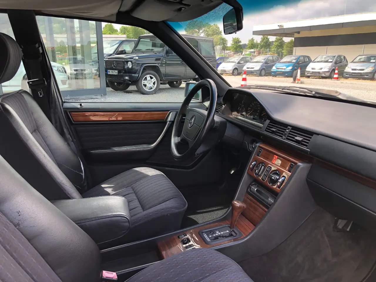 Mercedes-Benz 280 E Automatik*Klimaanlage*SHD*2.Hand*, foto 10