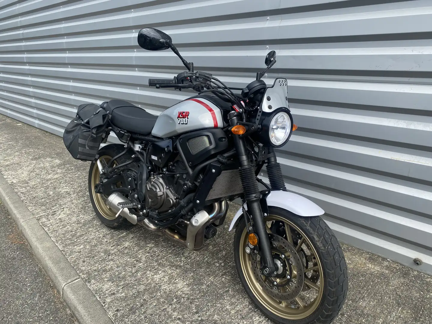 Yamaha XSR 700 - 2