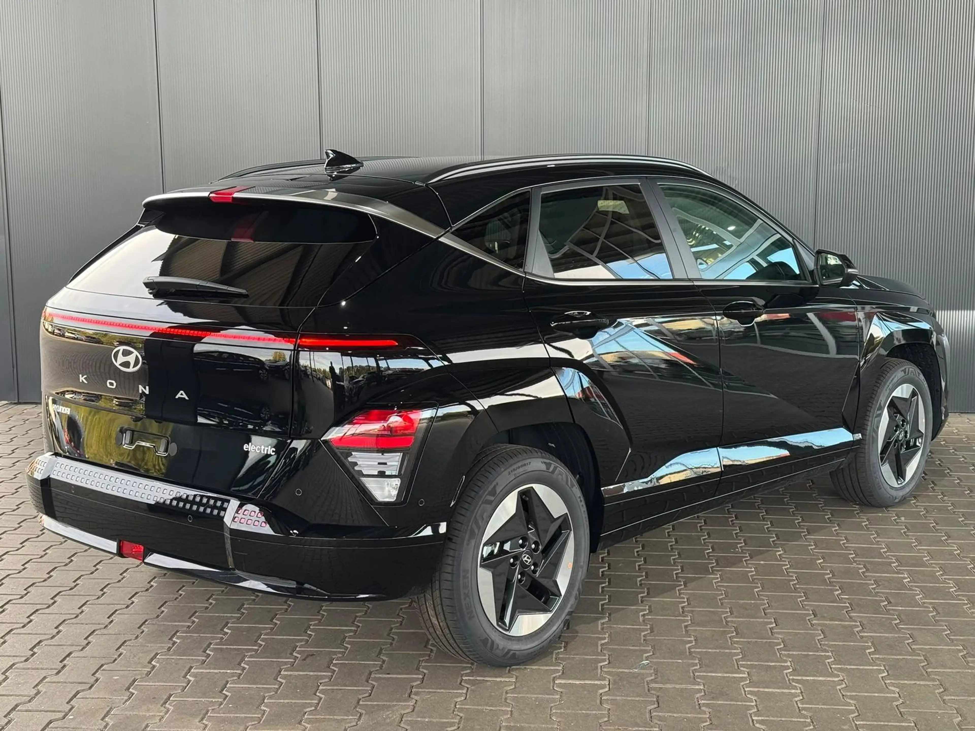 Hyundai KONA Comfort 64,8 kWh / 360 Grad / ACC / Totwinkel / Ke — photo 3