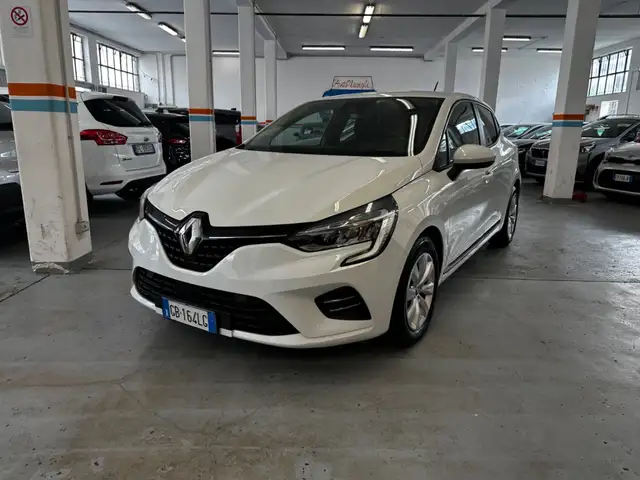 2020 Renault Clio in White for sale