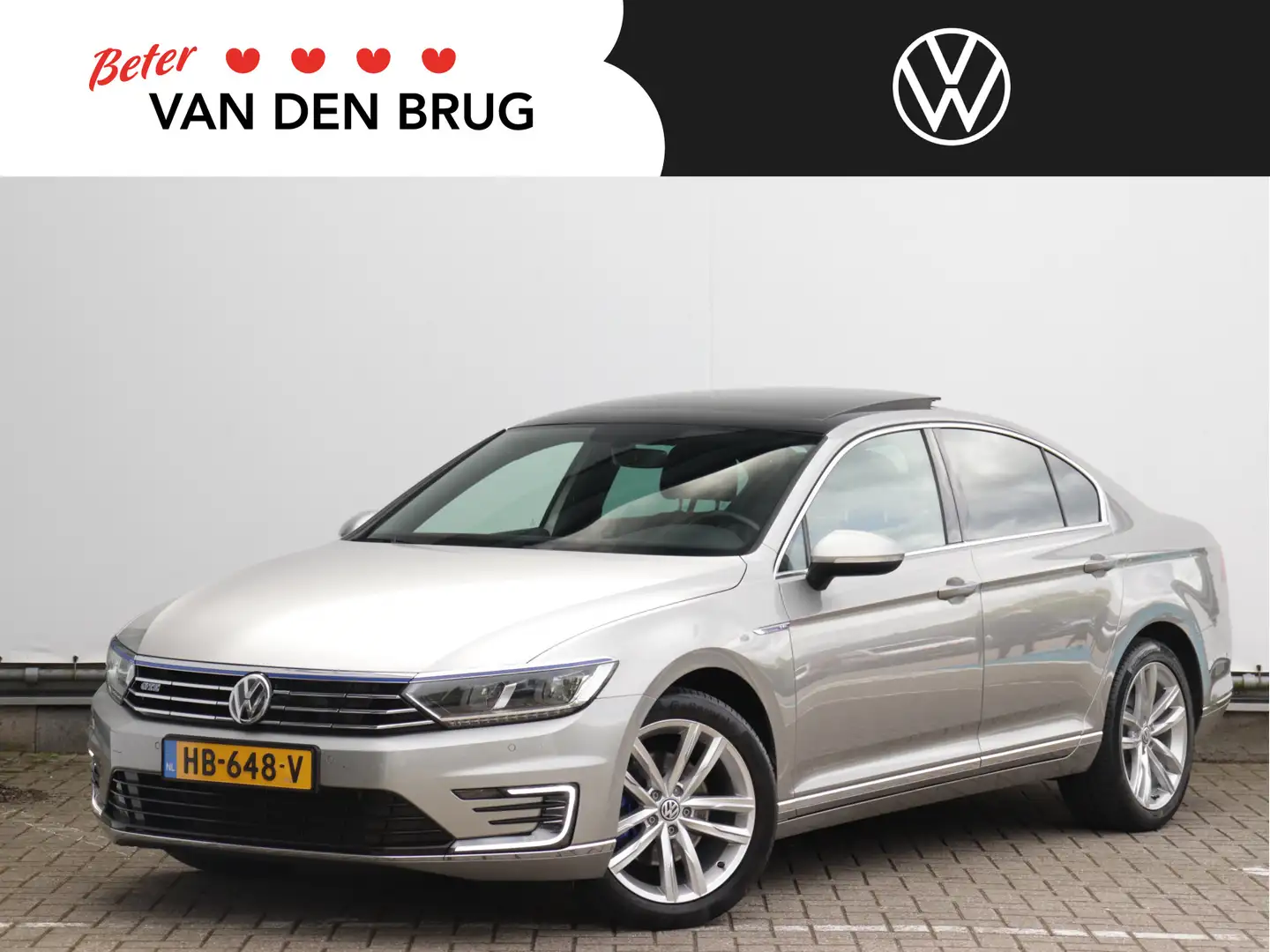 Volkswagen Passat 1.4 TSI GTE Highline Nieuwe Accu 13.0kWh | Panoram Grijs - 1