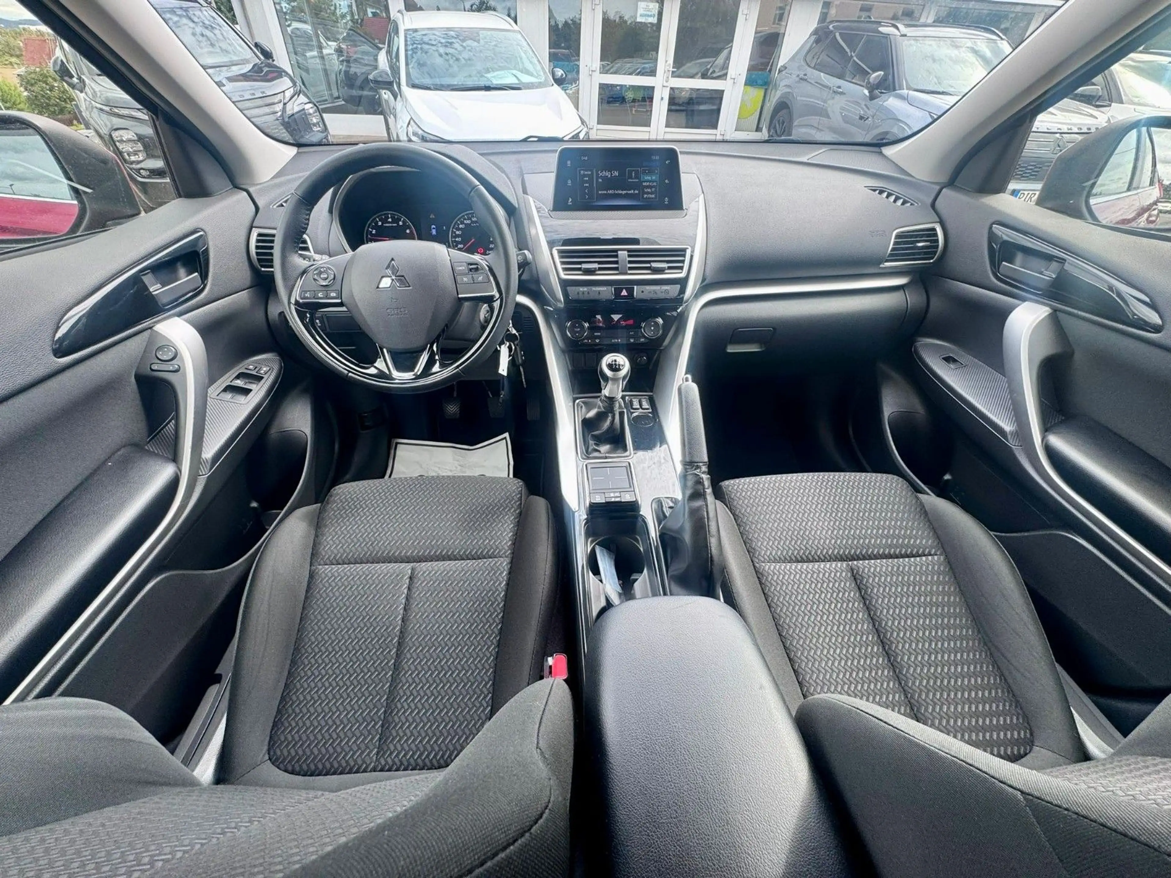 Mitsubishi Eclipse Cross 1.5 T Spirit*APP*KAM*STHZ*WR*SHZ — photo 13
