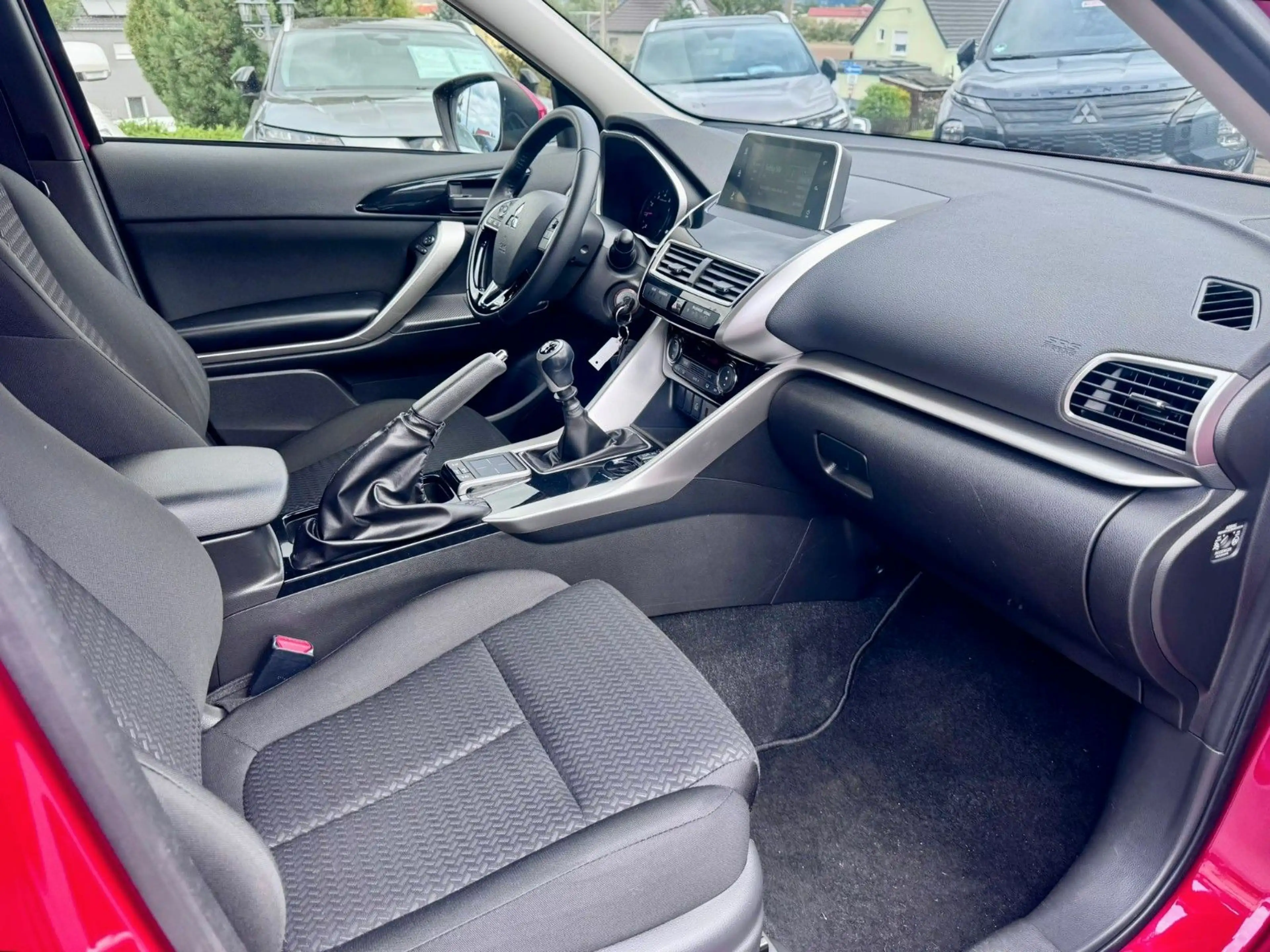 Mitsubishi Eclipse Cross 1.5 T Spirit*APP*KAM*STHZ*WR*SHZ — photo 15