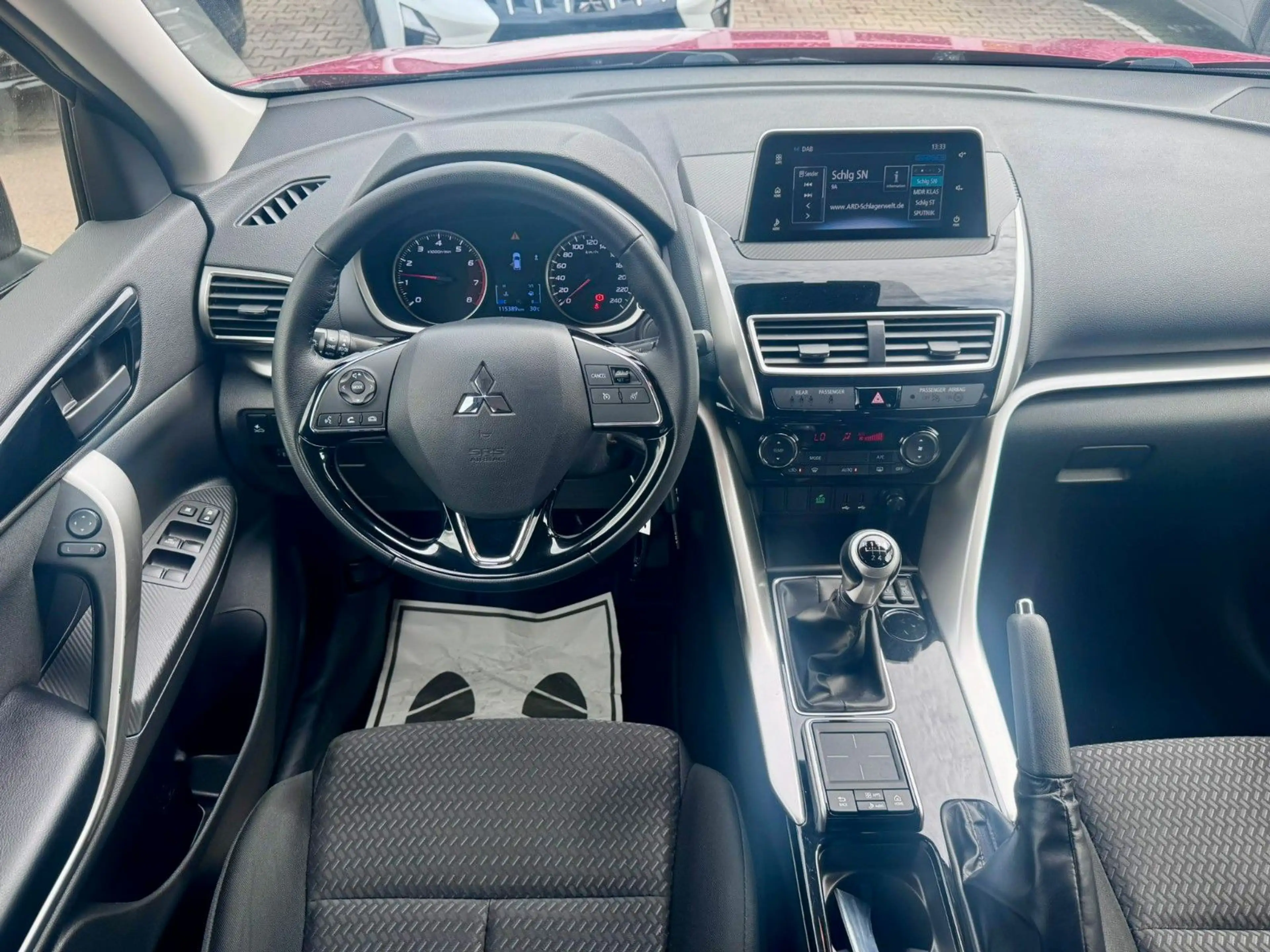 Mitsubishi Eclipse Cross 1.5 T Spirit*APP*KAM*STHZ*WR*SHZ — photo 11