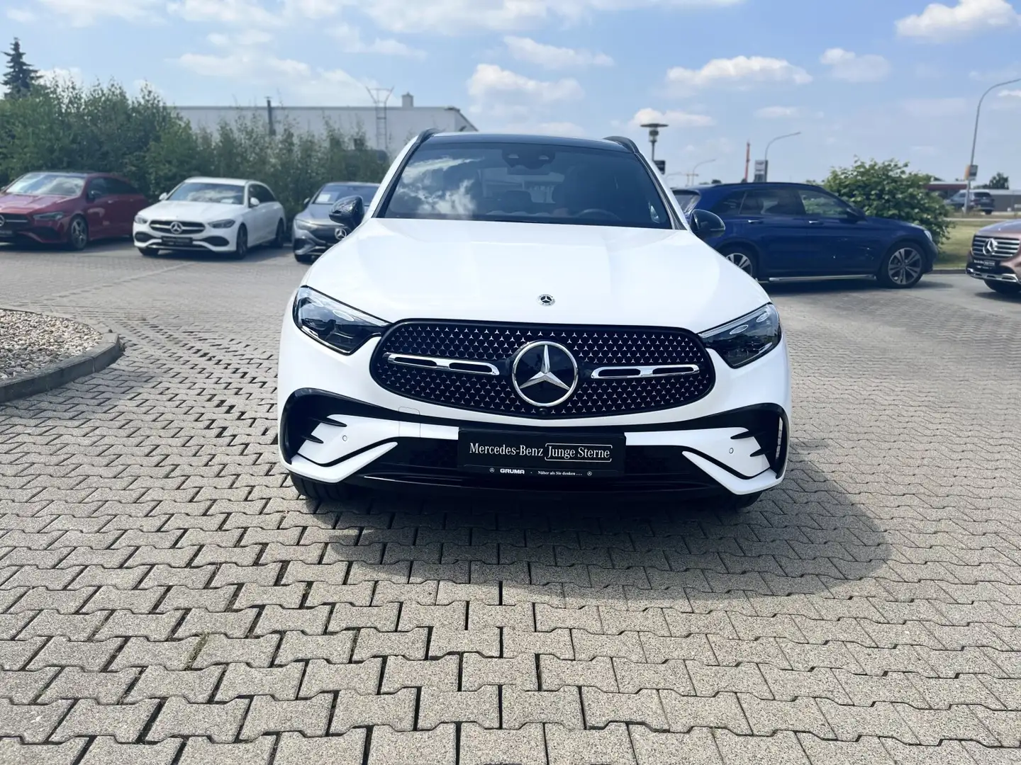 Mercedes-Benz GLC 300 GLC 300 d 4M AMG+PremiumPlus+AHK+DigiLight+Keyl. Weiß - 2