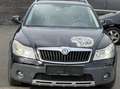 Skoda Octavia Scout 4X4 Schwarz - thumbnail 2