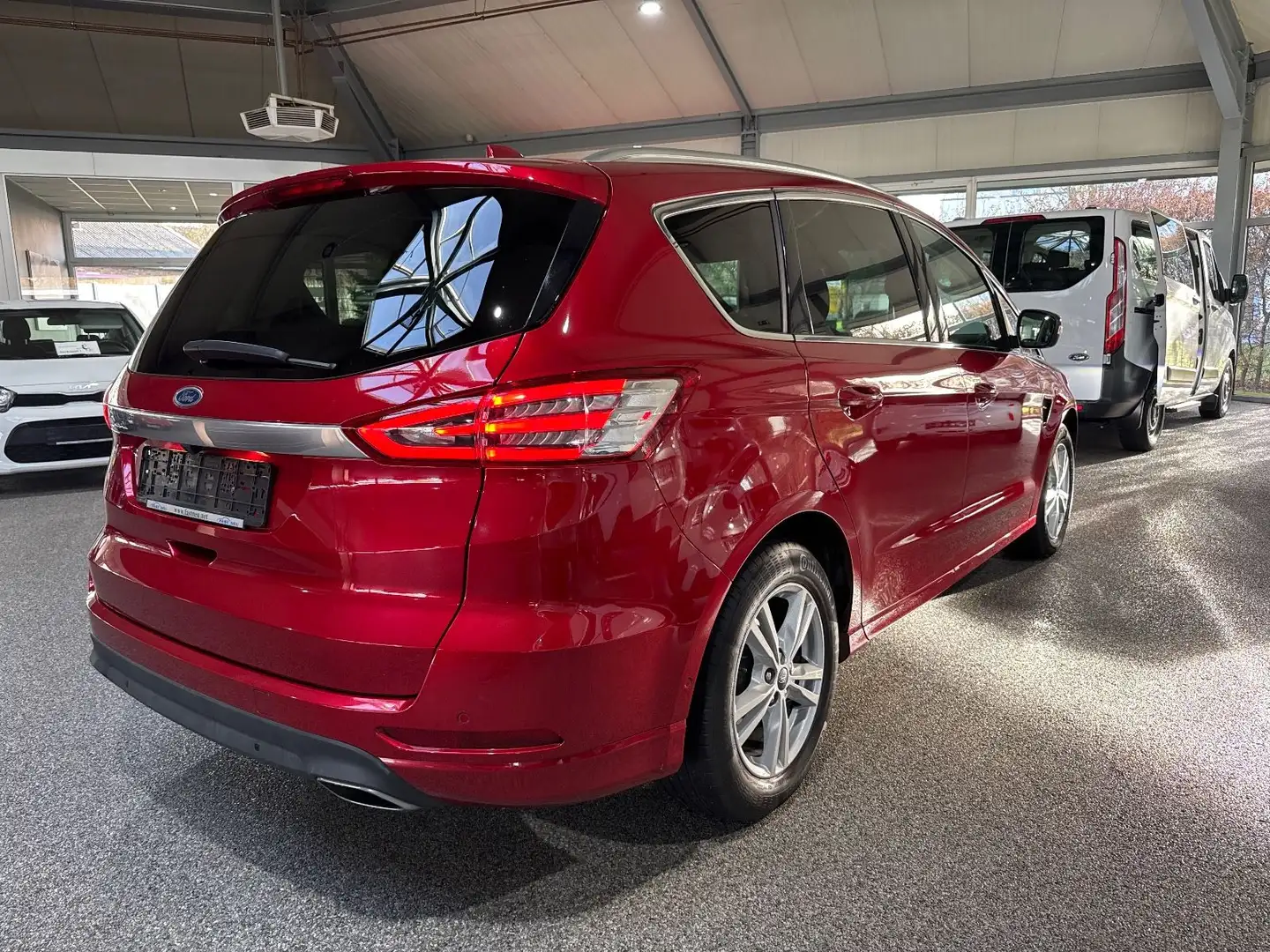 Ford S-Max S-MAX 2.0Eco Aut.Titanium AHK ACC LED Navi RfK Rosso - 2