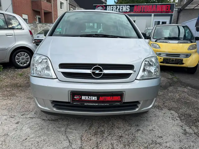 Opel Meriva view 2