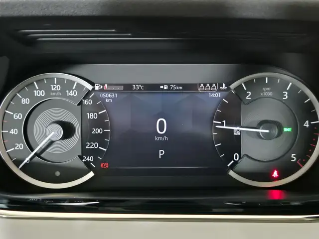 Land Rover Range Rover Evoque view 14