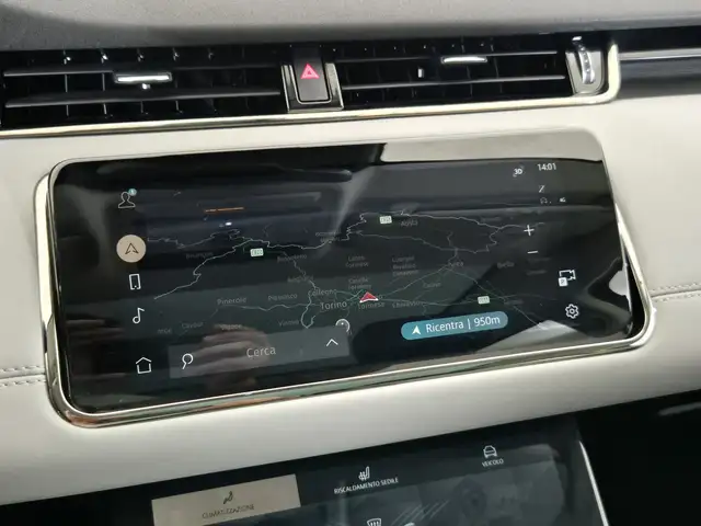 Land Rover Range Rover Evoque view 12