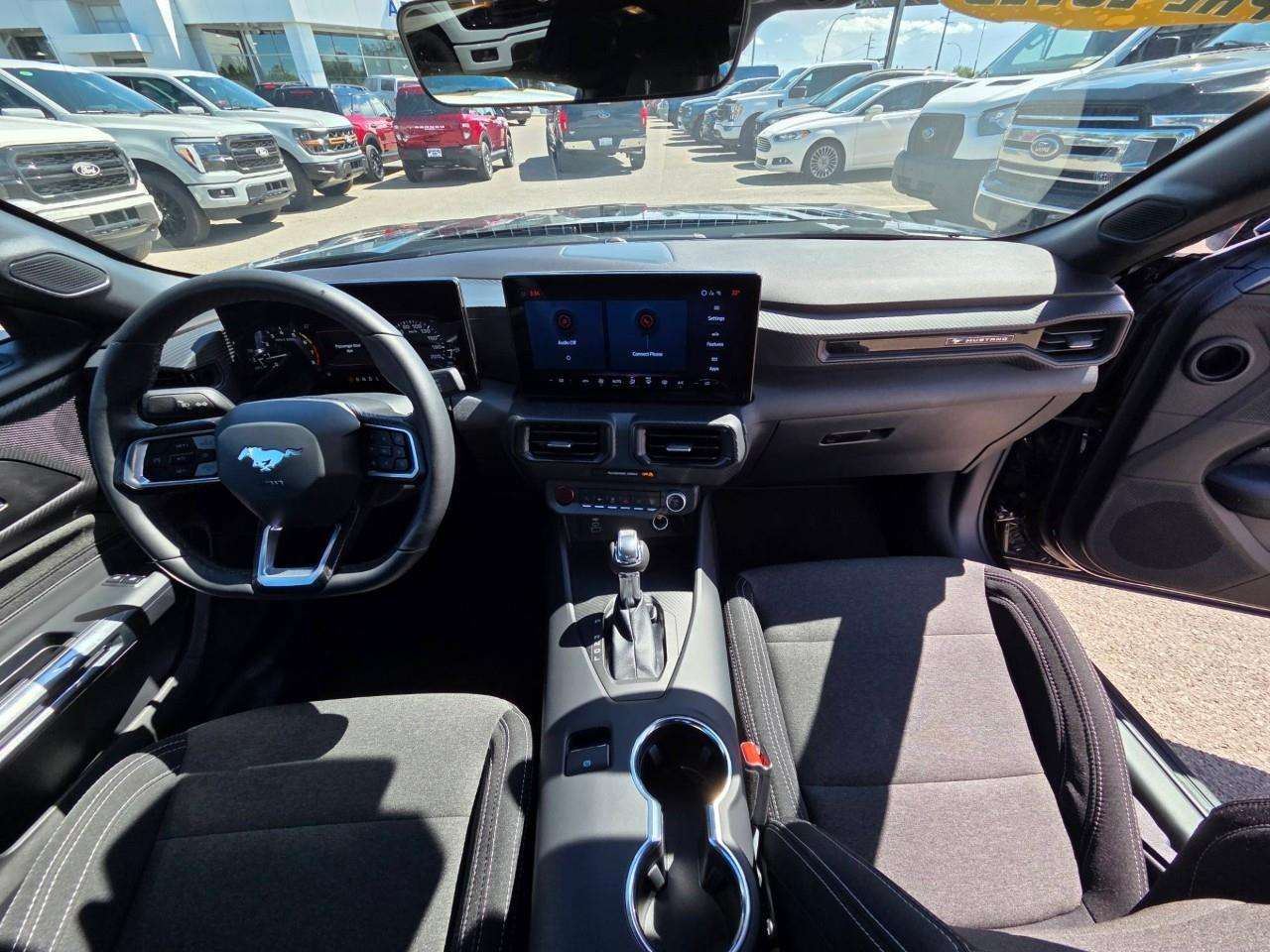 2025 Ford Mustang EcoBoost — снимка 1