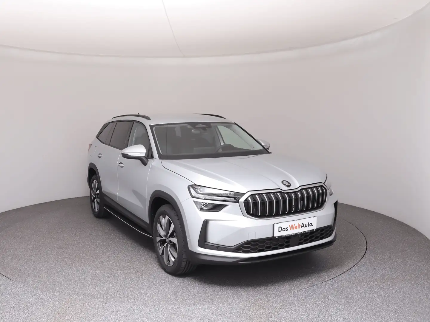 Skoda Kodiaq Selection iV TSI DSG Silber - 2