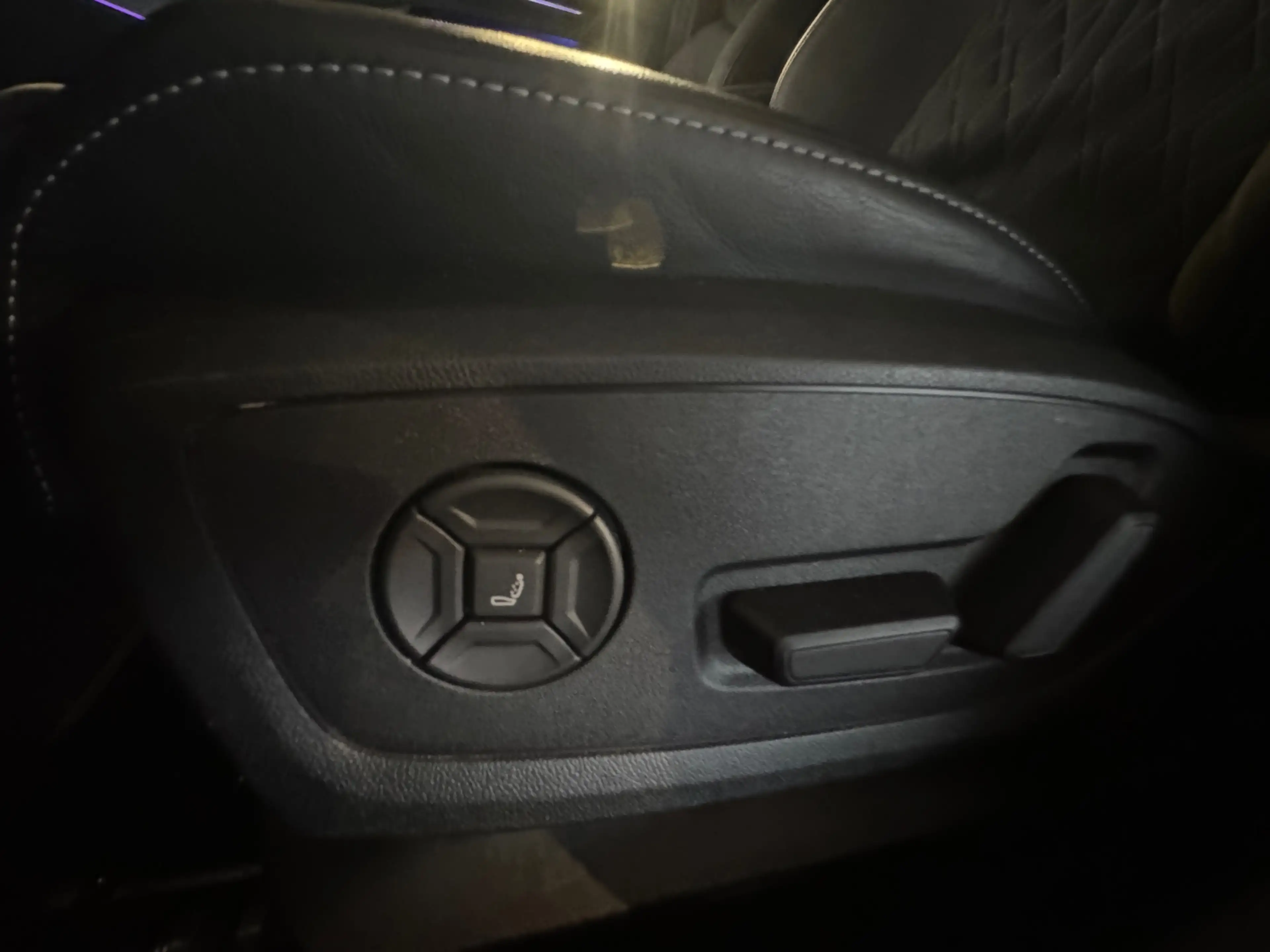 Audi S3 Limousine 2.0 TFSI quattro Pano|Akra|Alcantara|Son — photo 13