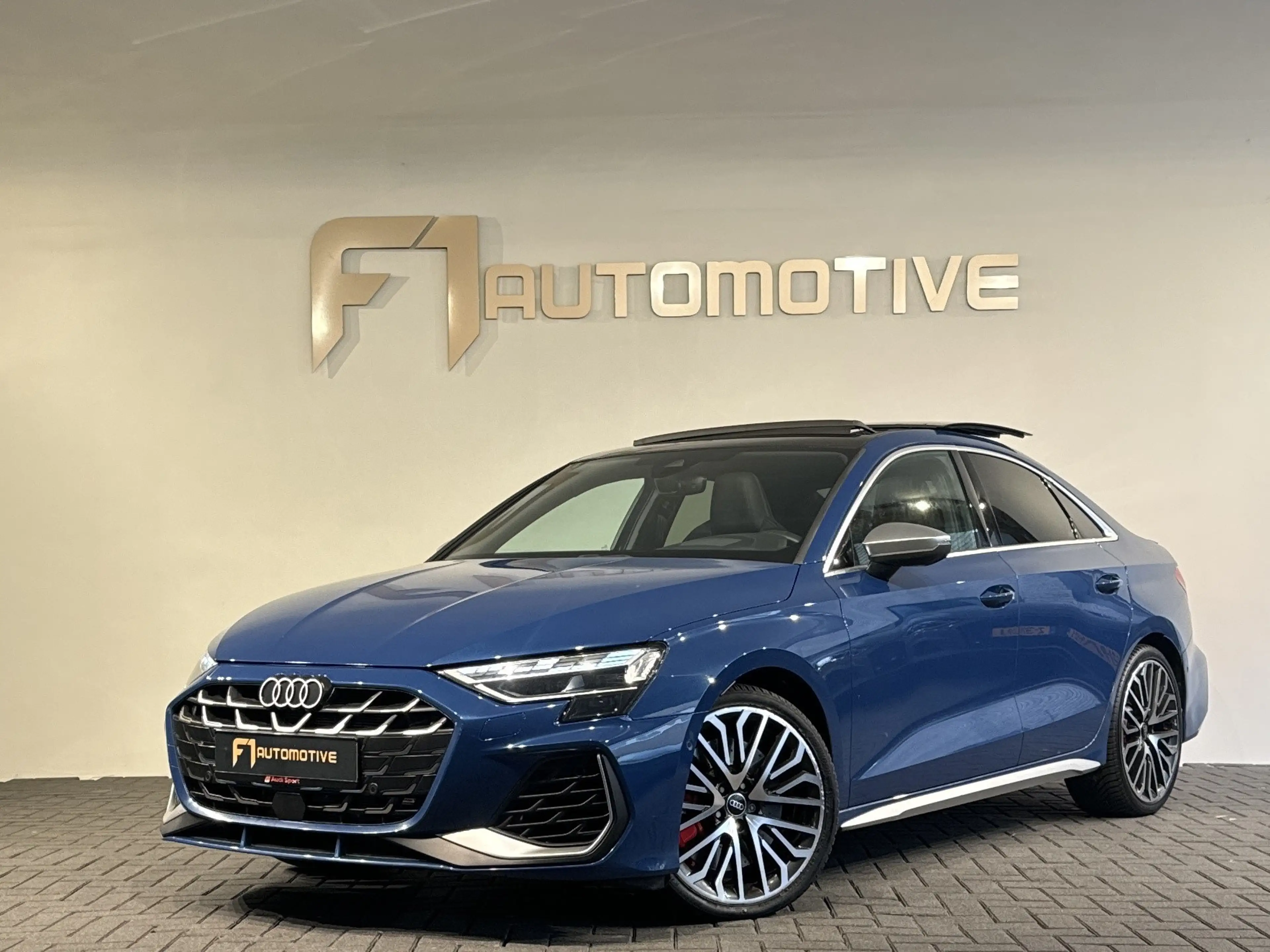 Audi S3 Limousine 2.0 TFSI quattro Pano|Akra|Alcantara|Son