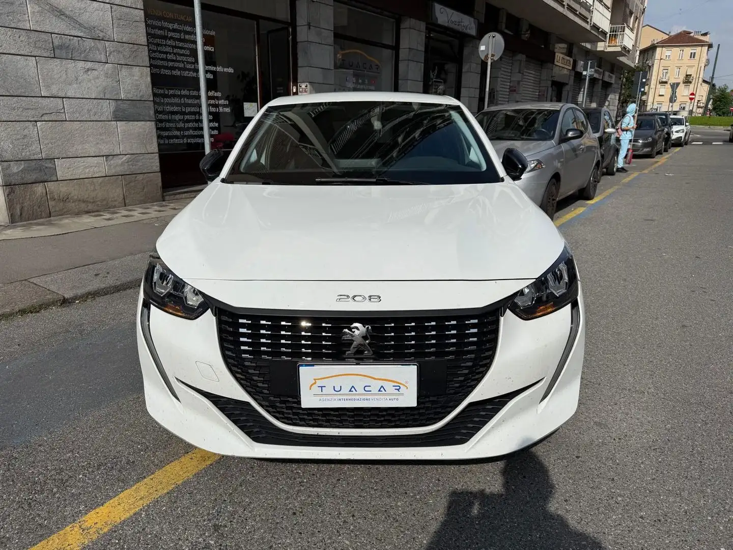 Peugeot 208 Active 1.2 PureTech 75 Bianco - 2