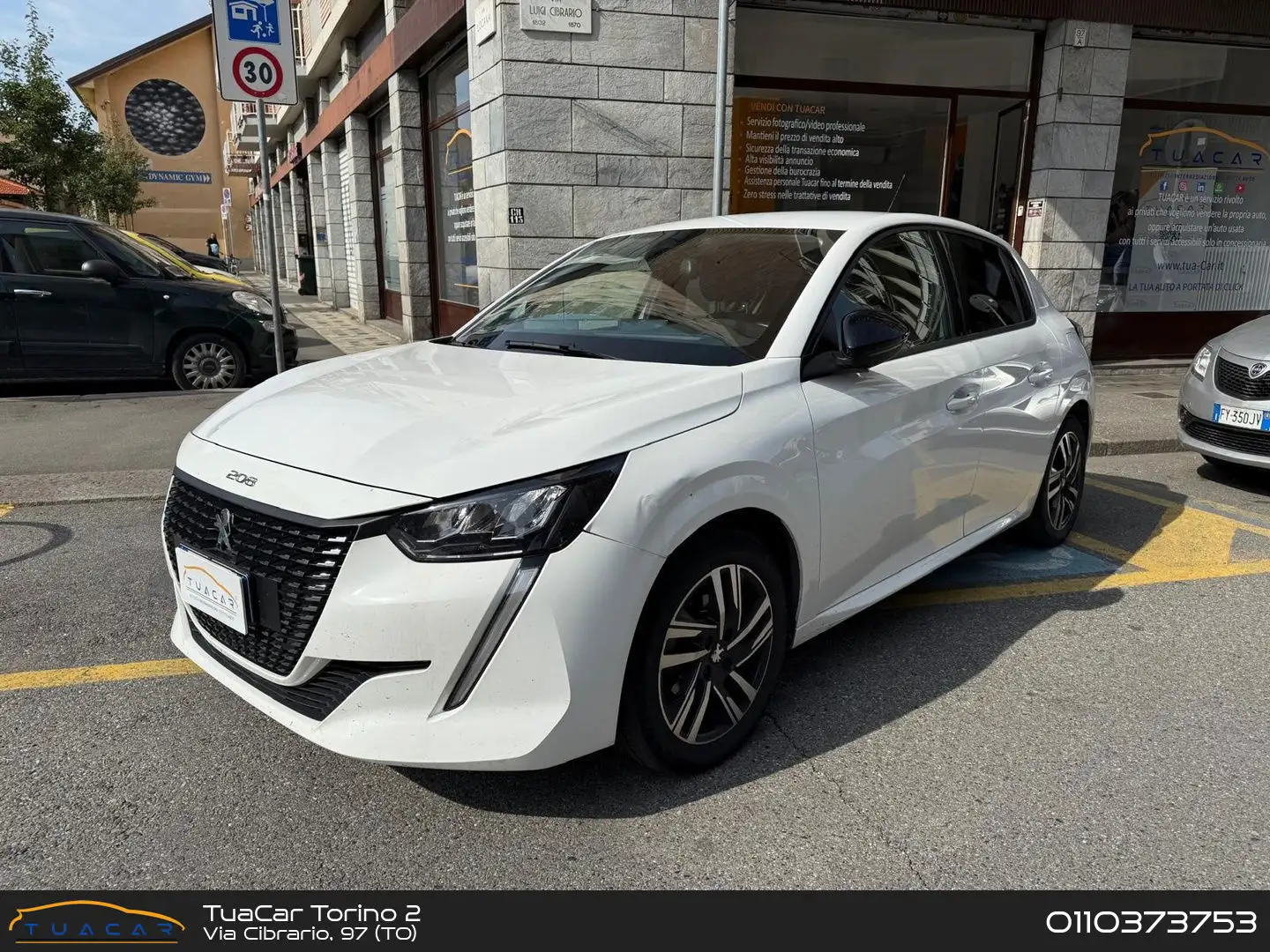 Peugeot 208 Active 1.2 PureTech 75 Bianco - 1