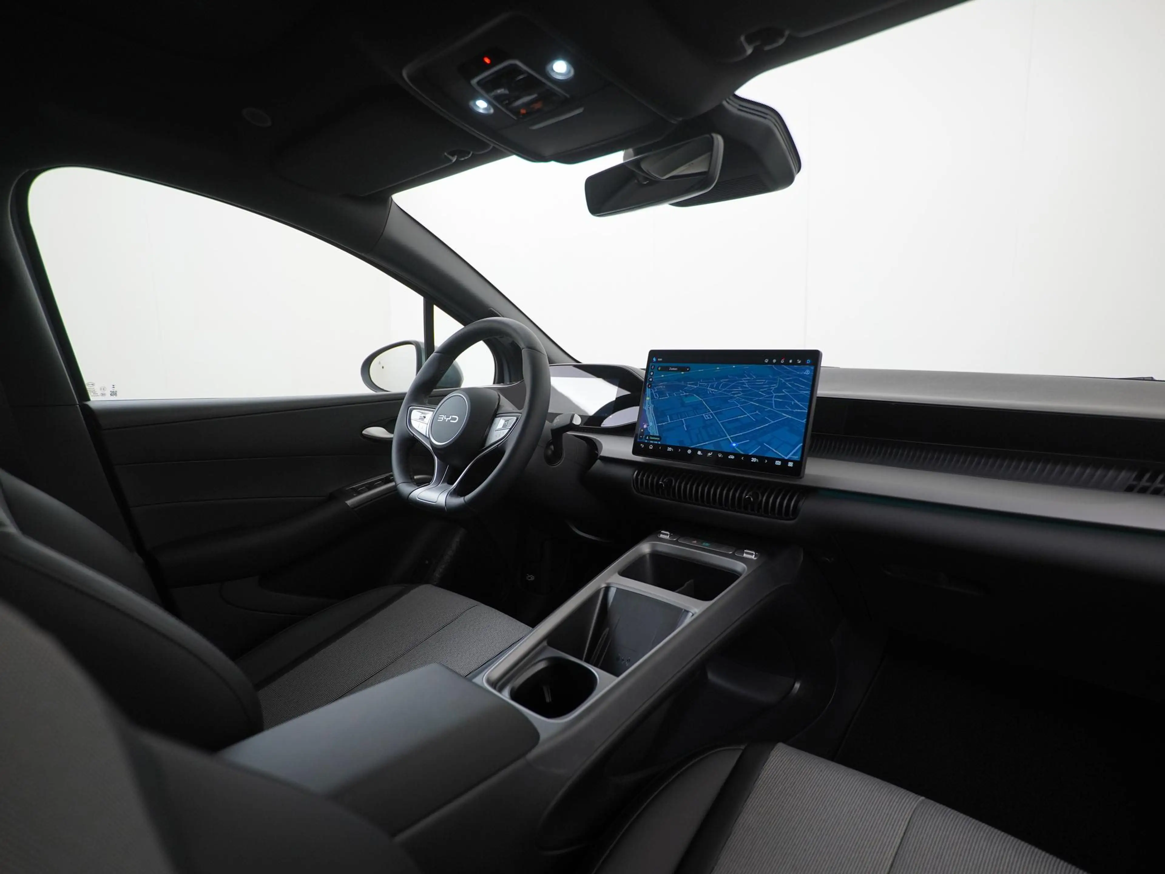 BYD Dolphin G 1.5L DM-i Comfort PHEV | Panoramadak | Head-Up | 3 — photo 2
