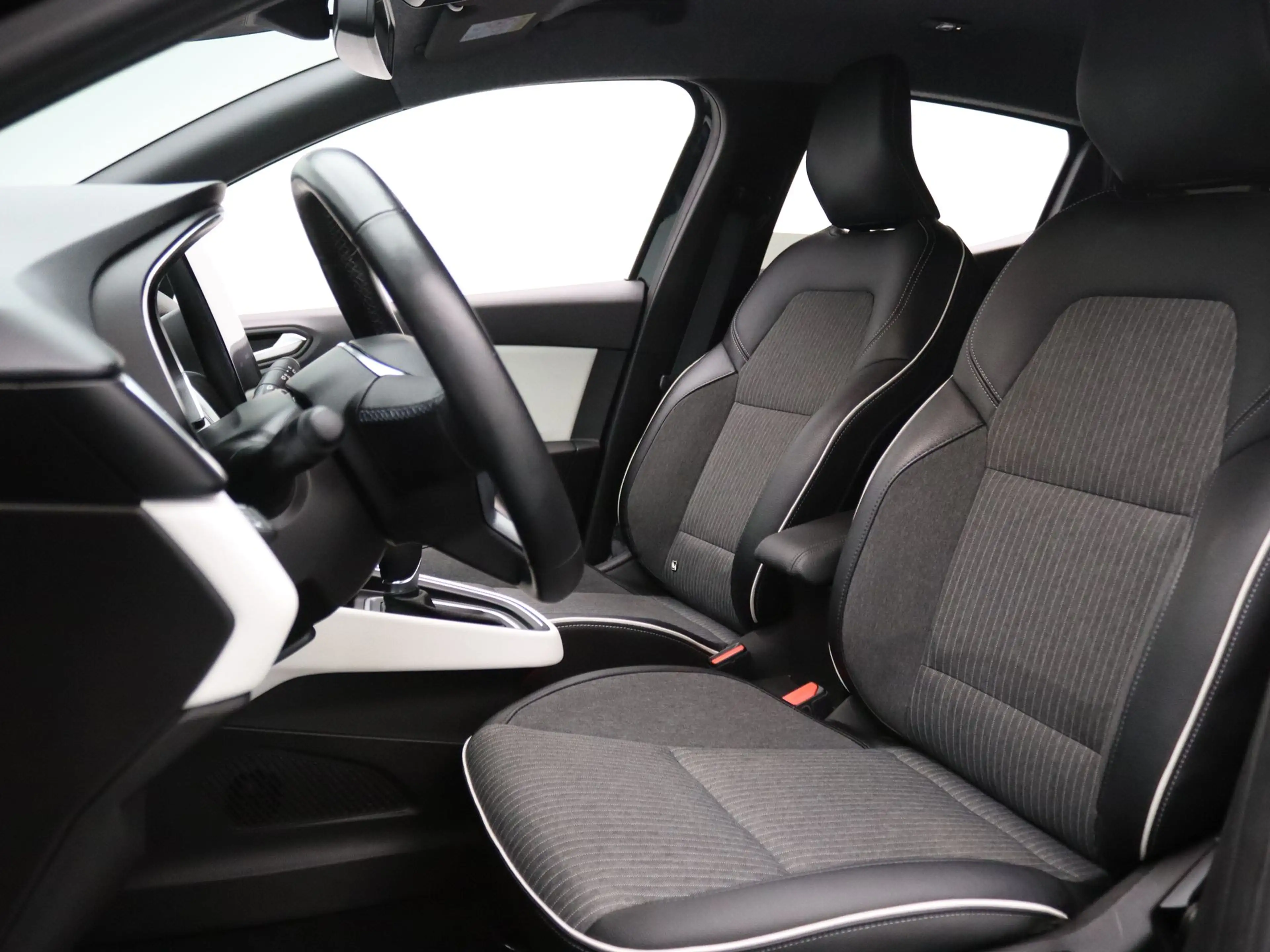 Renault Clio 145pk E-Tech Hybrid Techno Apple Carplay/Android A — photo 5