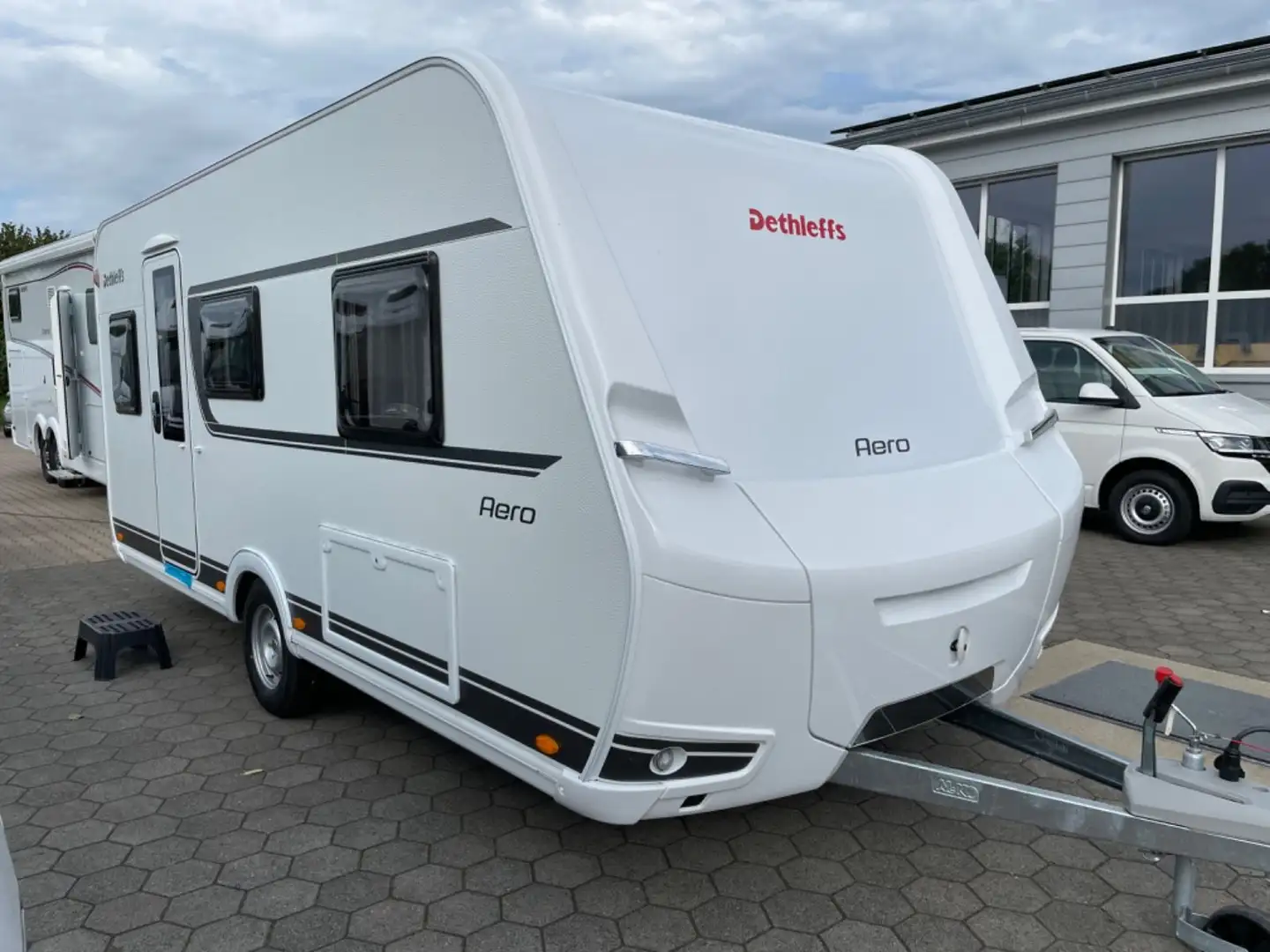 Dethleffs Aero 470 EL+Touring Paket+Duschpaket+Einzelbett - 1