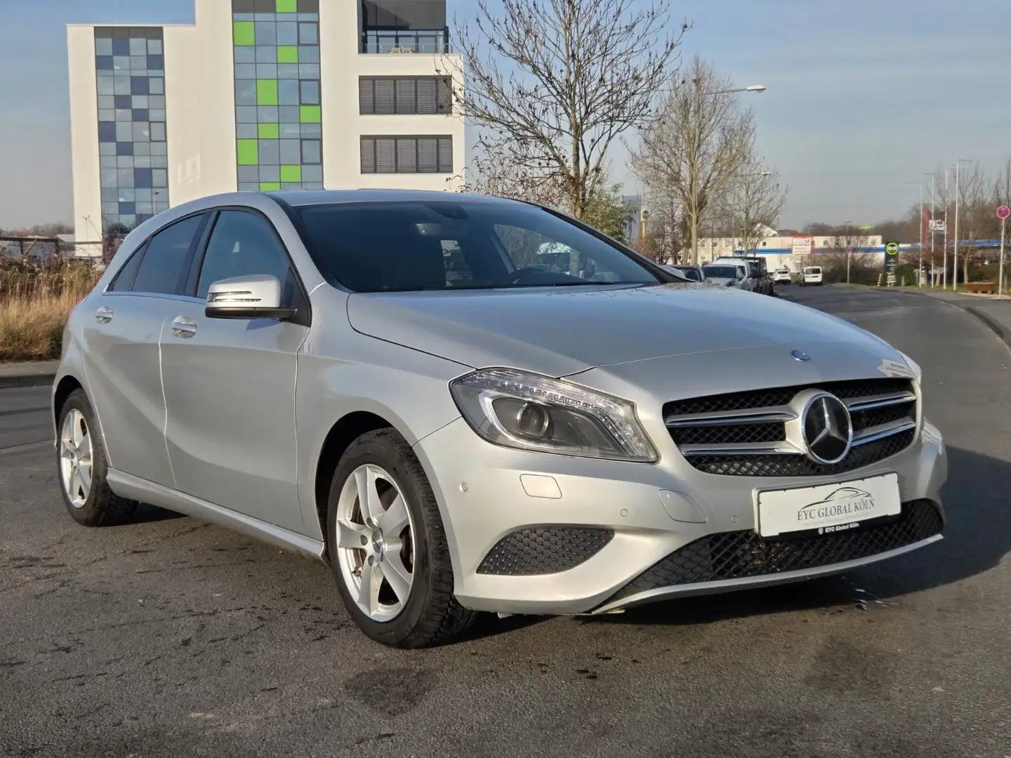 Mercedes-Benz A 200 CDI BlueEfficiency,Navi,Bi-Xenon,8-Fach Argent - 2