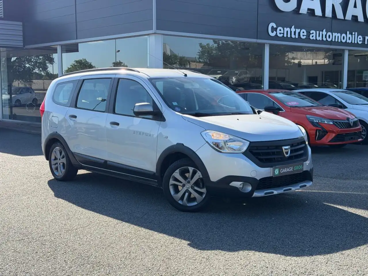 Dacia Lodgy TCe 115 5 places Stepway