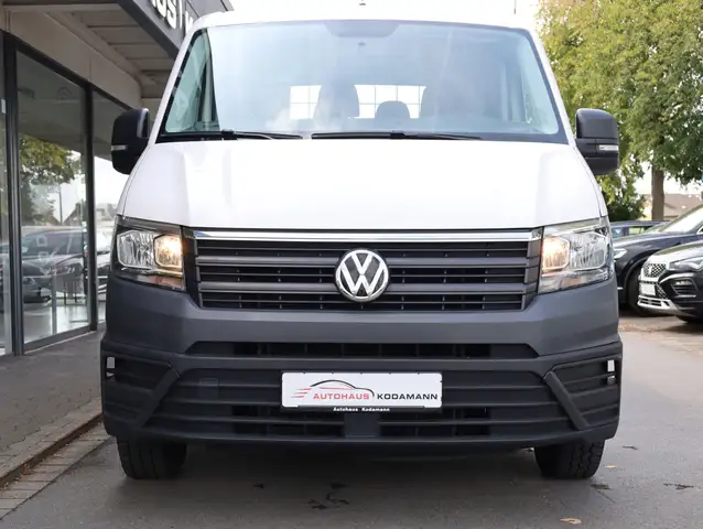 Volkswagen Crafter view 3