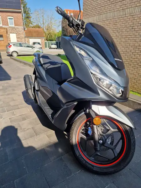 Honda PCX 125