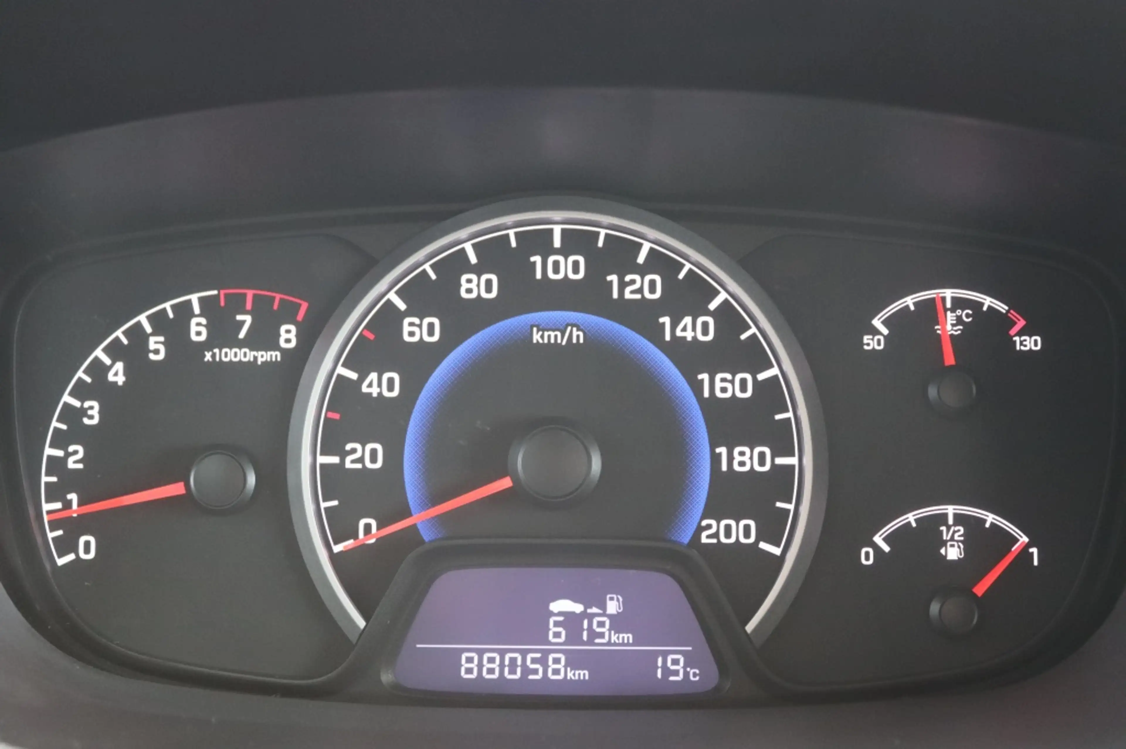 Hyundai i10 1.0i Premium|Navi|Climate|PDC|Winter|Privacy|Rijkl — photo 14