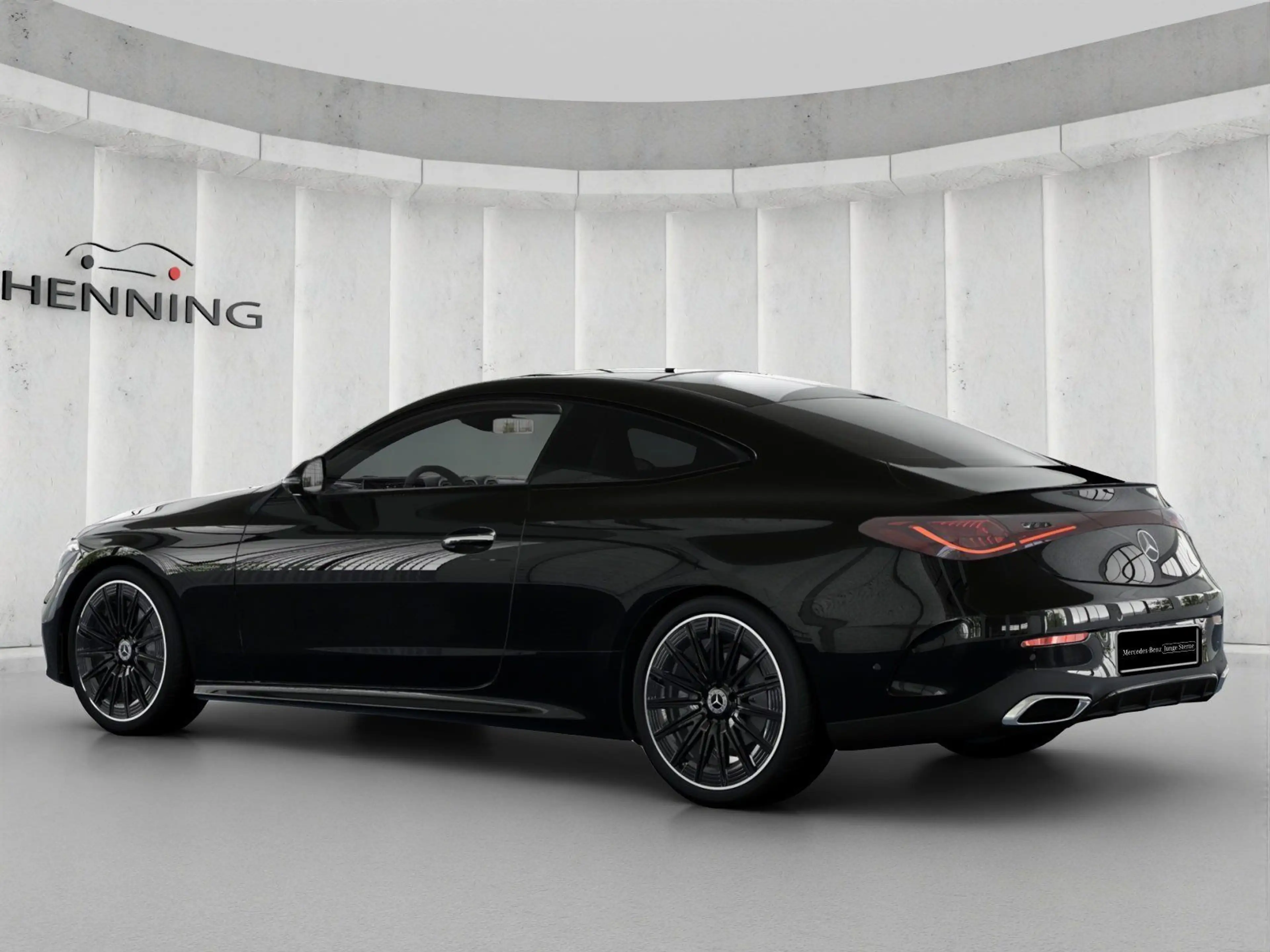 Mercedes-Benz CLE 300 AMG Prem+ 4M Pano Burm DIS 360 HUD 20" — photo 2