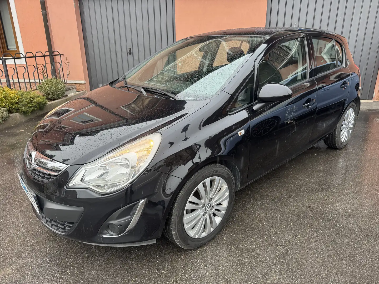 Opel Corsa 5p 1.2 Cosmo 85cv Negro - 2