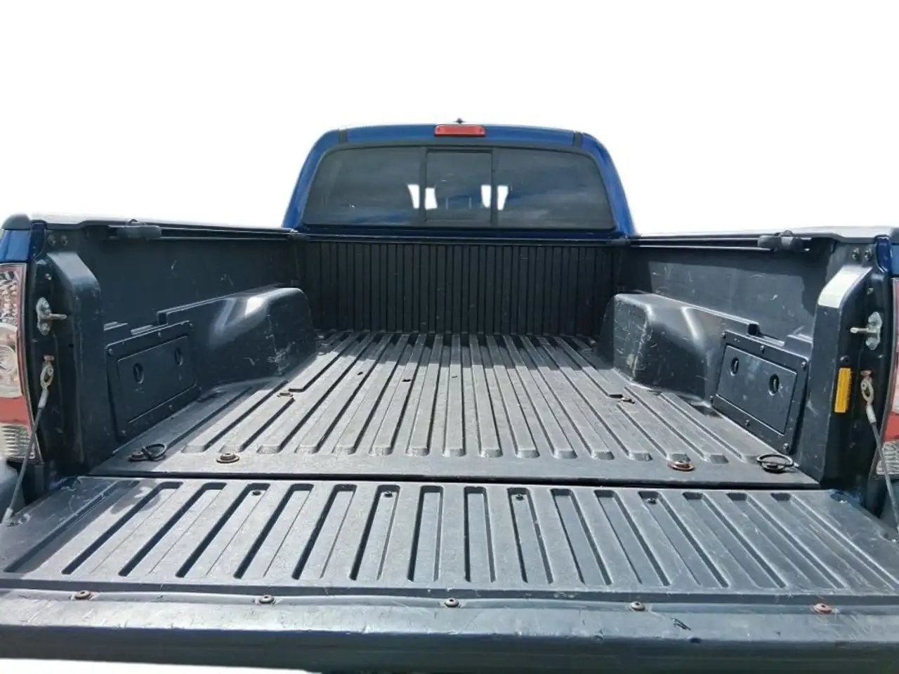 Toyota Tacoma снимка Toyota Tacoma