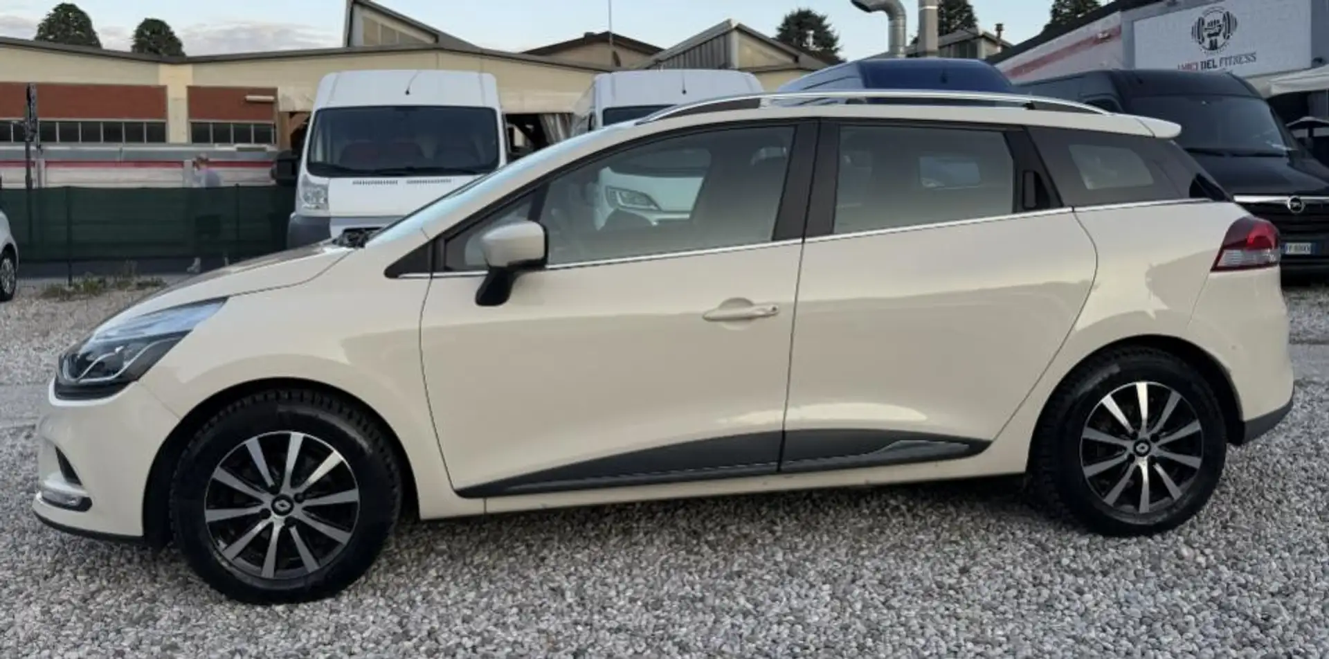Renault Clio 1.5 dci energy Zen 90cv - 2