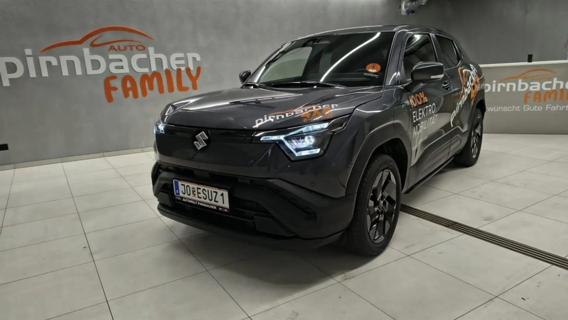 Suzuki e Vitara 61kWh ALLGRIP-e shine Grau - 2
