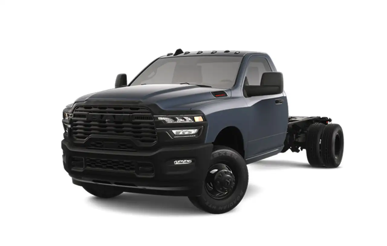 2025 RAM 3500