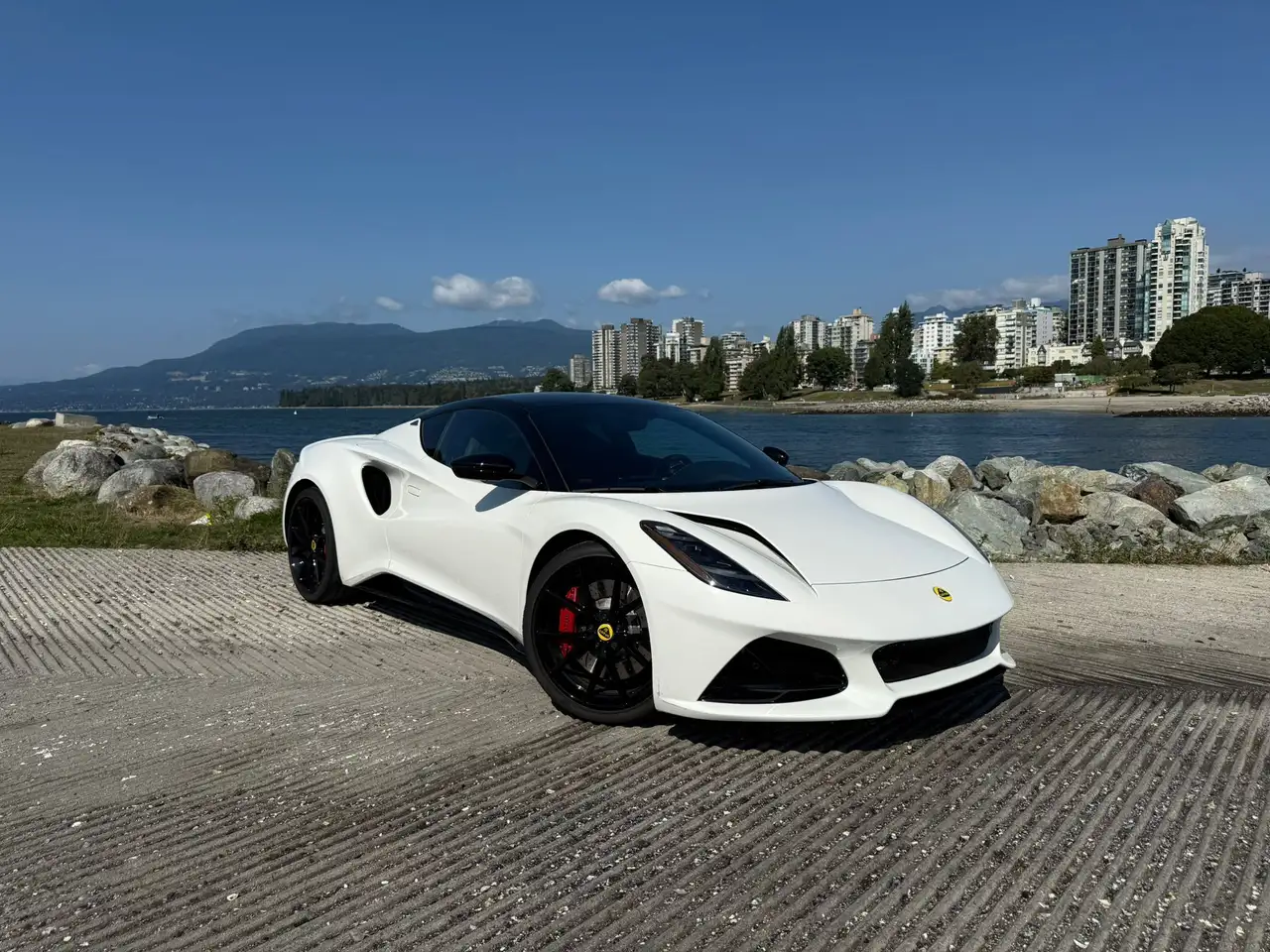 2024 Lotus Emira
