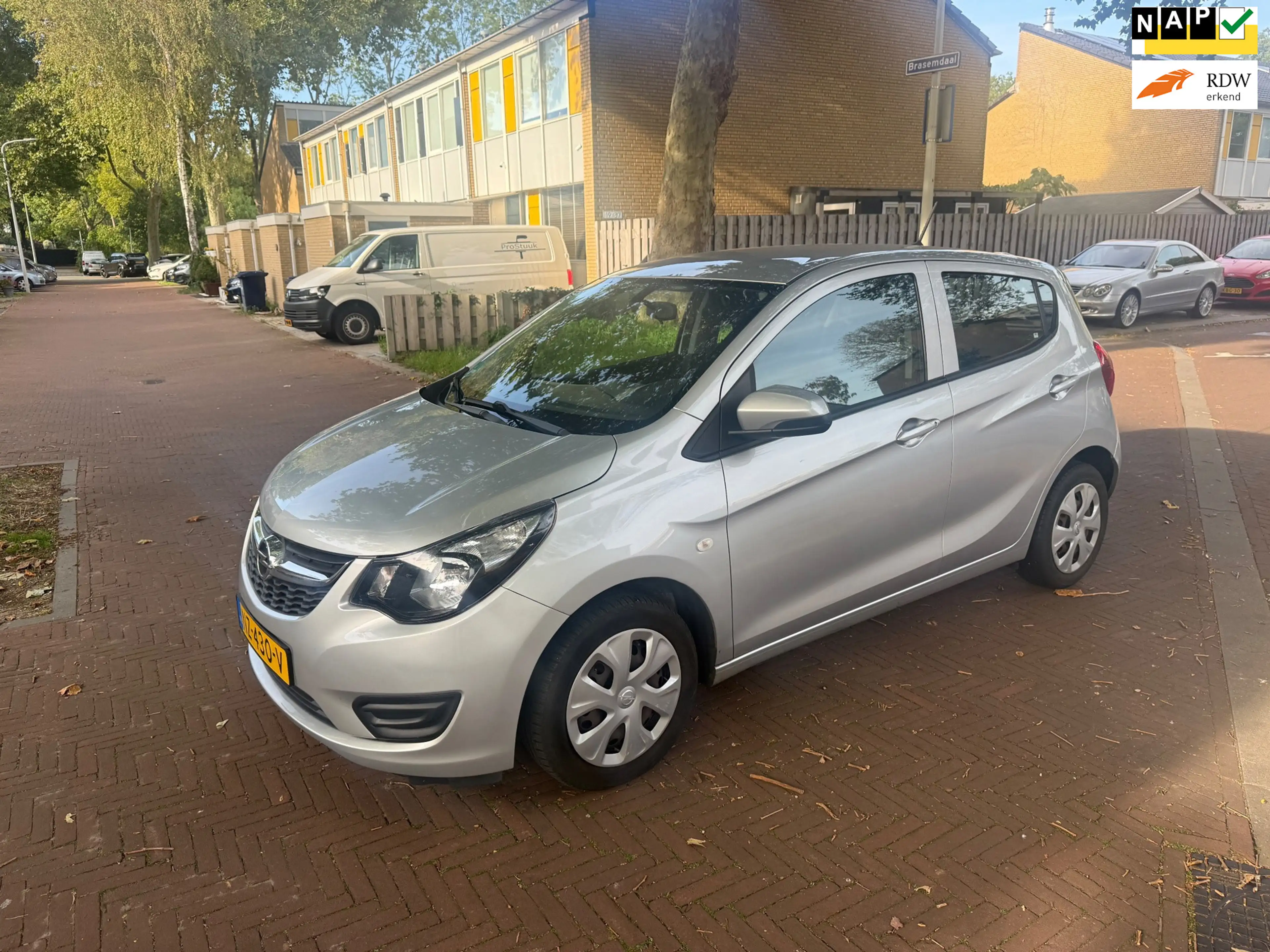 Opel Karl Tweede eigenaar/ Airco / bouwjaar 2017 / nette aut